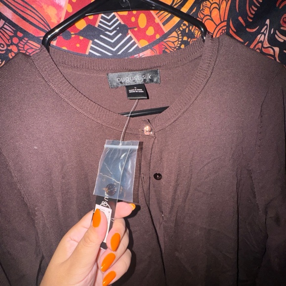 August Silk Cardigan - Picture 5 of 5